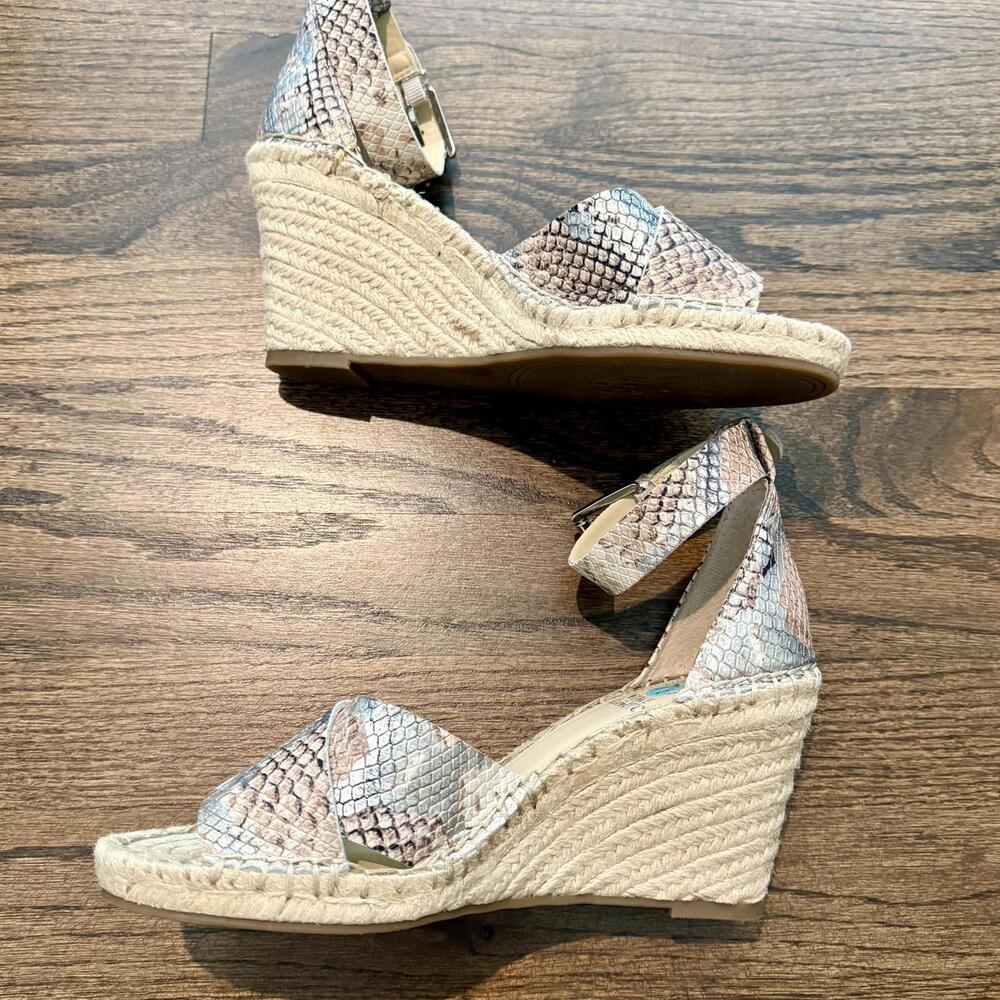 VINCE CAMUTO NEW Leather Espadrille Snake Skin Sandals 7.5 M - Picture 4 of 5